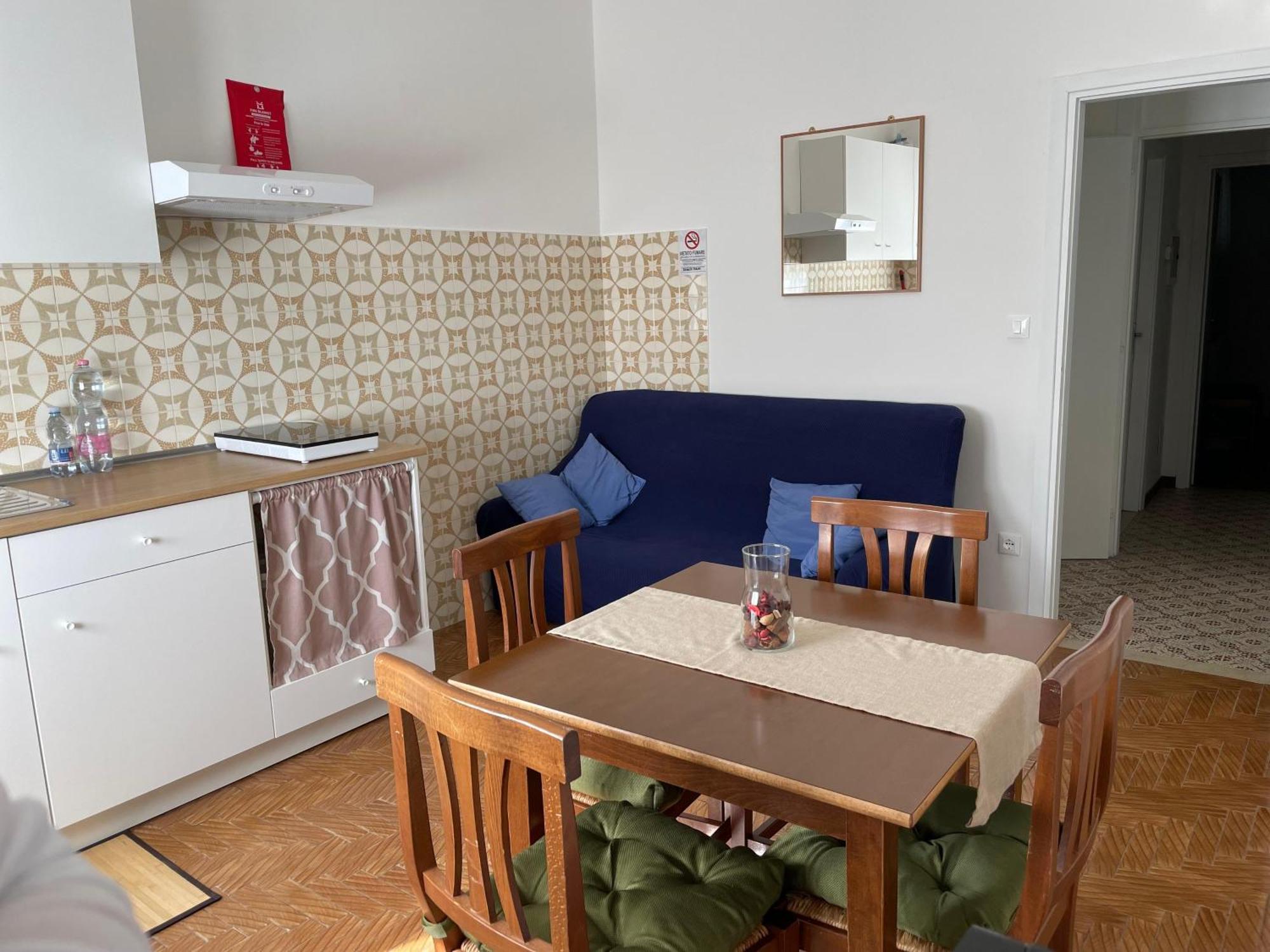 Vesta Apartment *